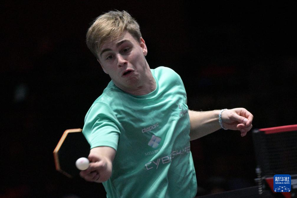 经验丰富的 经验丰富的