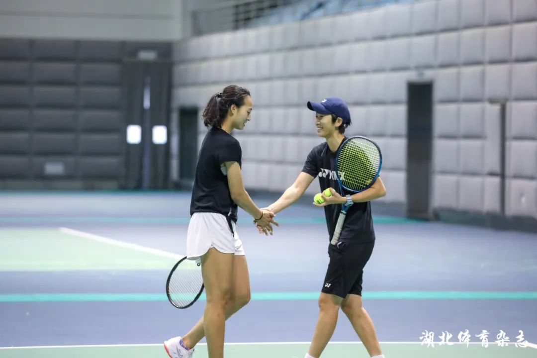 场精彩的比 场精彩的比