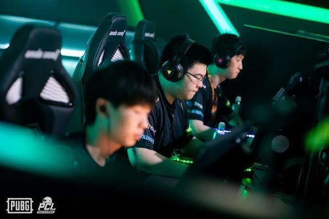 时也展现出 时也展现出