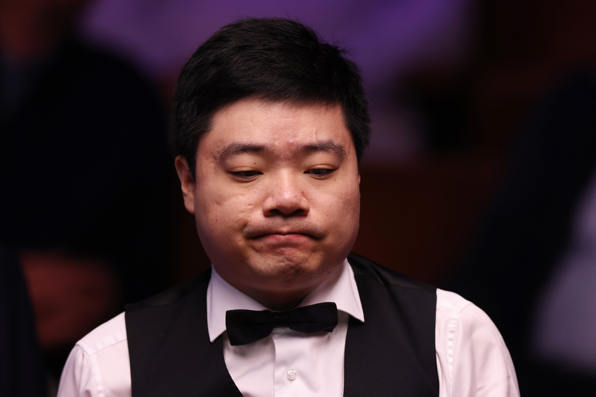 瓦伦西亚vs赫罗纳全场数据：射门数7-8，射正数2-3