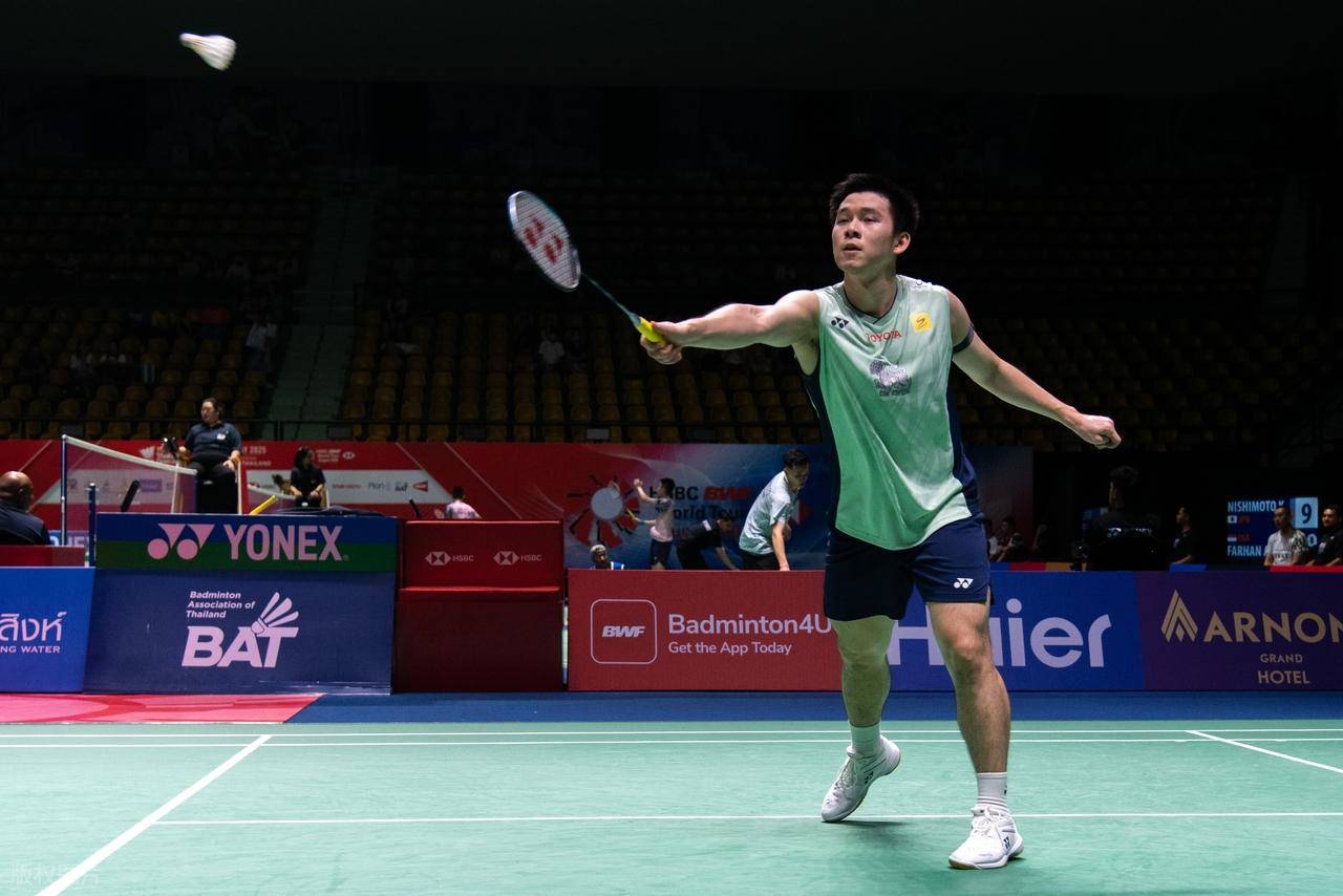 牢牢攥在手 牢牢攥在手